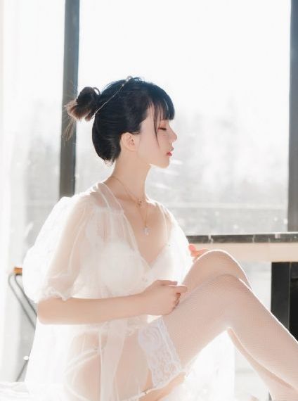 图书馆的女朋友日漫
